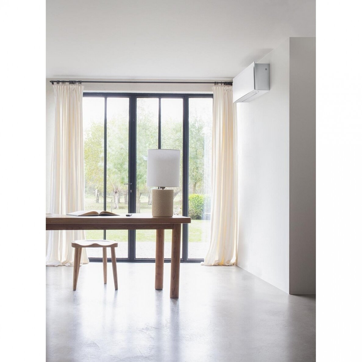 Daikin Emura Baltas oro kondicionierius FTXJ25AW komplekte RXJ25A (senas modelis) 5 Daikin Emura Baltas oro kondicionierius FTXJ25AW komplekte RXJ25A (senas modelis) 5