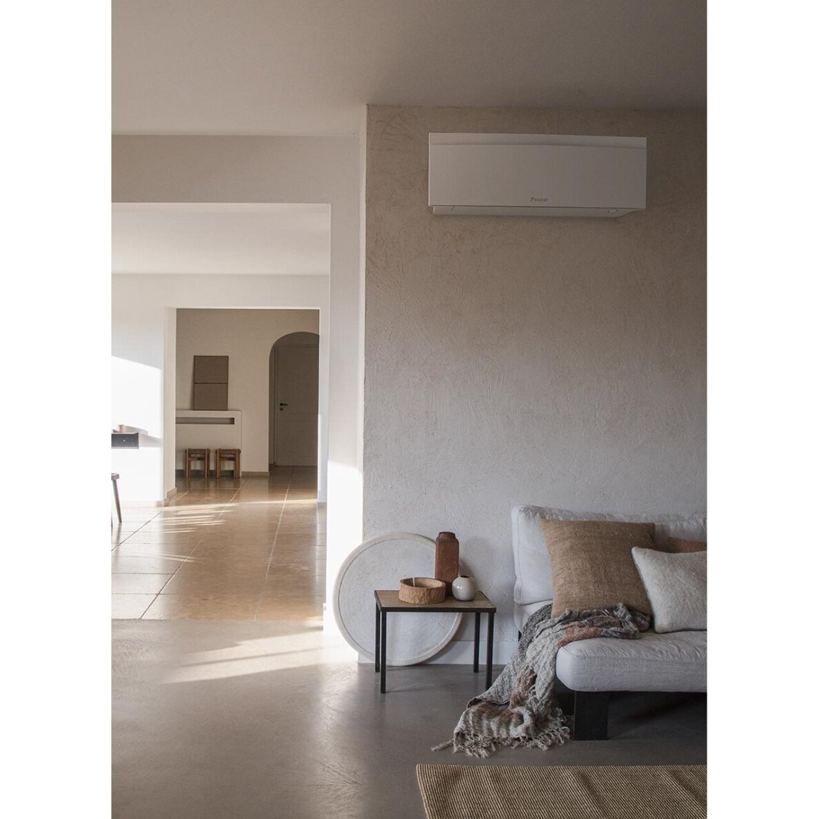 Daikin Emura vidaus blokas FTXJ50AW9 8 Daikin Emura vidaus blokas FTXJ50AW9 8
